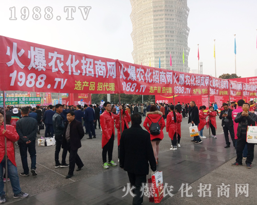     2017�����r(n��ng)ˎ�������r(n��ng)���W(w��ng)�����A����ƪ����