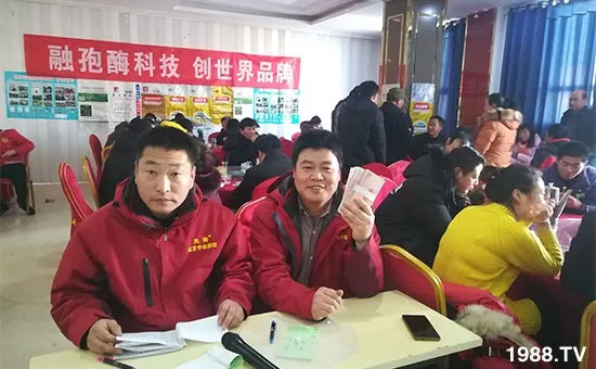 速看！小麥畝產(chǎn)1471斤，雙酶尿素全新升級，“高產(chǎn)王”當之無愧！