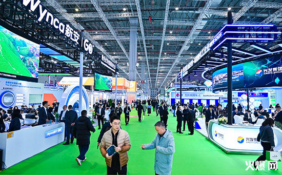 2026�Ϻ�CAC�r(n��ng)��չ�Gɫֲ�������B(t��i)ͬ����