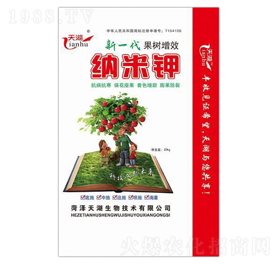 �{���-���