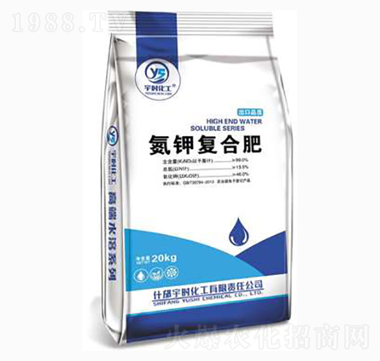 �����-��r����