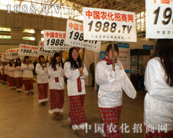 ͬ�ʹ��࣬���r(n��ng)��Ŭ���^��