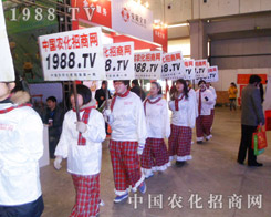 �ഺ�w�P(y��ng)���r(n��ng)����������ഺ�͟�Ѫ��^��(zh��n)